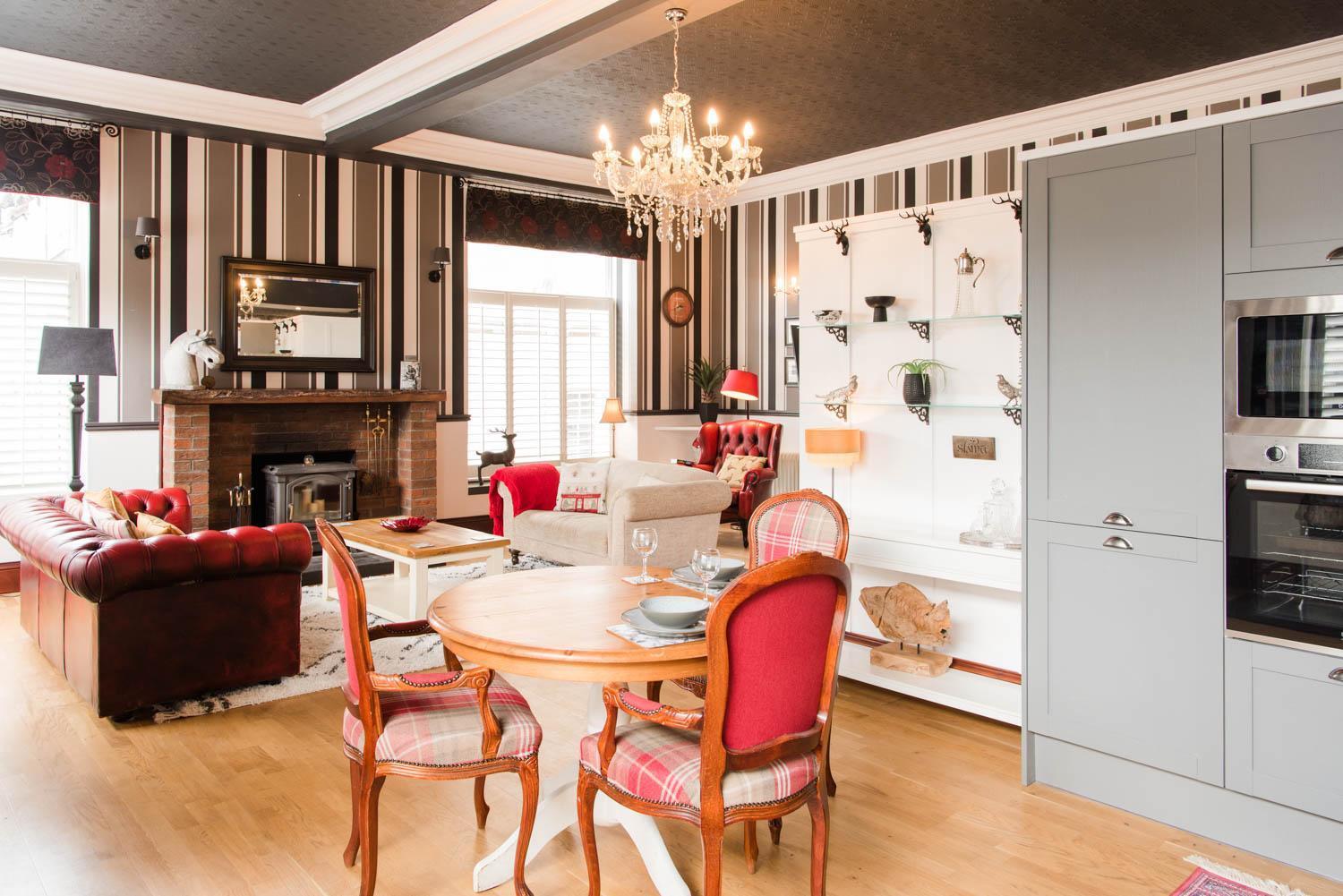 The Merryburn - Rooms And Courtyard Studios Dunkeld Buitenkant foto
